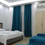 Arsenal Hotel 3*