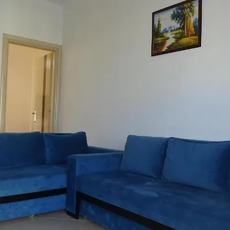 Arsenal Hotel 3*