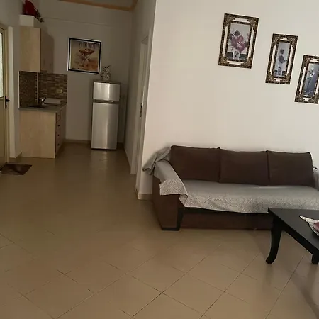 Arsenal Szálloda 3*